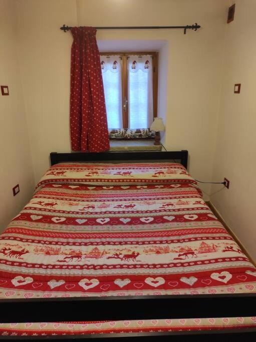 Casa Del Cios Calda E Intima Casetta Immersa Nel Verde Delle Montagne Alpe Basciumo 外观 照片