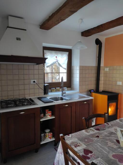 Casa Del Cios Calda E Intima Casetta Immersa Nel Verde Delle Montagne Alpe Basciumo 外观 照片